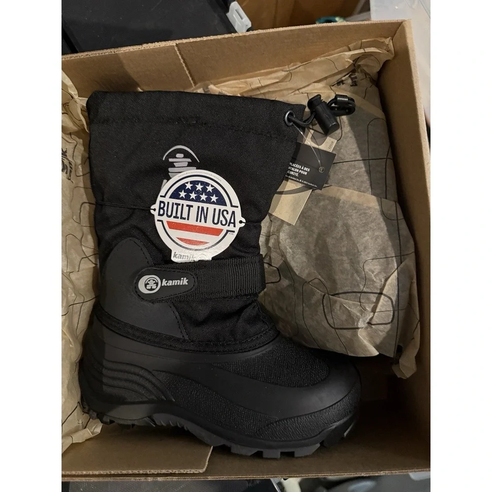 NEW-Kamik Waterbug5-Kids Insulated and Waterproof Winter‎ Boots-Size 12